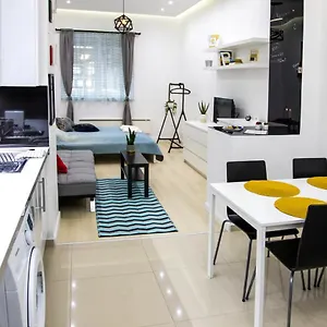 https://oazu-downtown-flat.inbudapesthotels.com